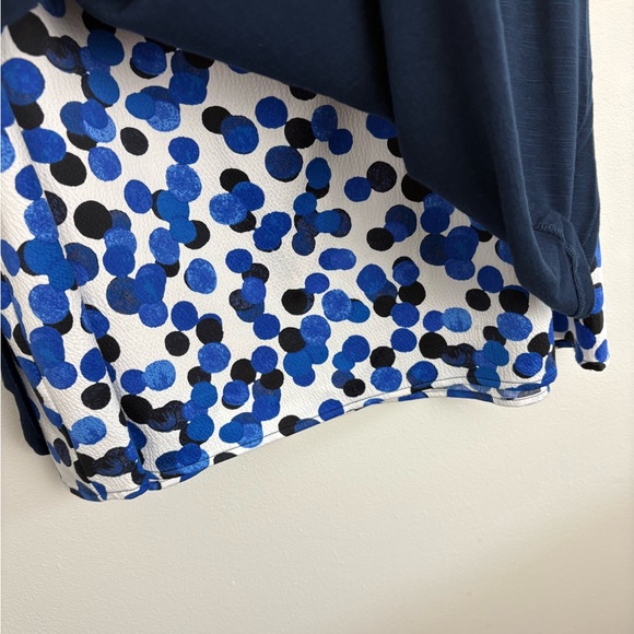 Anthropologie Deletta Navy Layered V-Neck Tank with Blue/White Dotted Trim - Picture 4 of 10